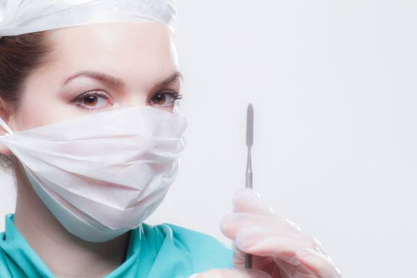 Bachelor of Midwifery-Waikato Institute of Technology(WINTEC)-a-midwife-optimized-f